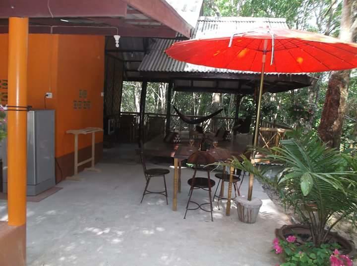 Dugong Koh Sukorn Hotell Ko Sukon Eksteriør bilde