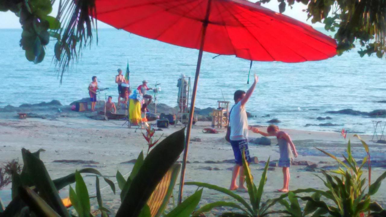 Dugong Koh Sukorn Hotell Ko Sukon Eksteriør bilde