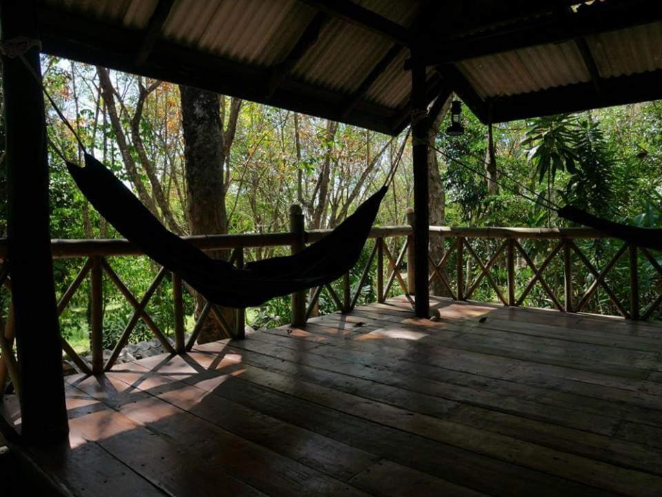 Dugong Koh Sukorn Hotell Ko Sukon Eksteriør bilde